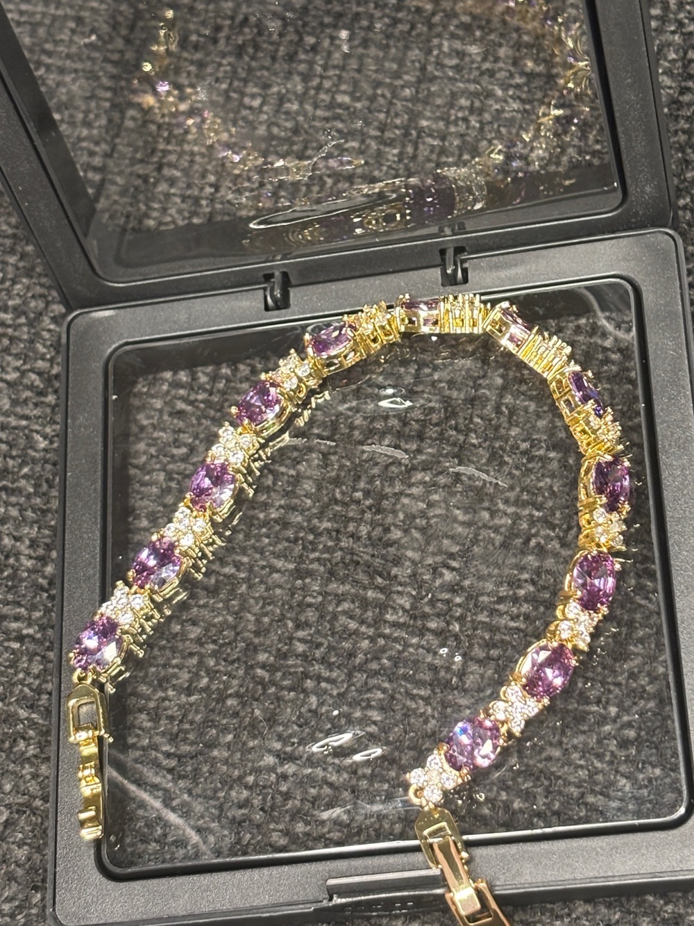 Gold-Setting Purple Crystal Tennis Bracelet for Women